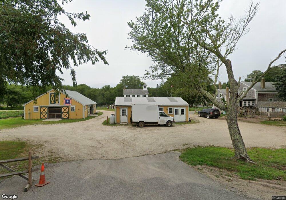 1213 Russells Mills Rd, South Dartmouth, MA 02748 - photo 1