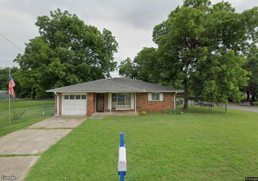 816 Mccullough St SW, Ardmore, OK 73401 - photo 1