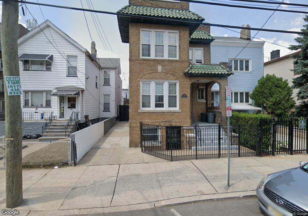 621 Palisade Ave unit 1, Jersey City, NJ 07307 - photo 1