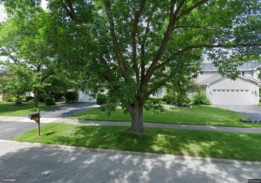 1329 Cortland Dr unit 6, Naperville, IL 60565 - photo 1