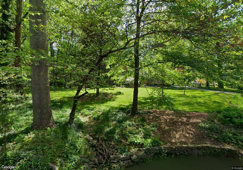 8927 Walker St, Fairfax, VA 22032 - photo 1