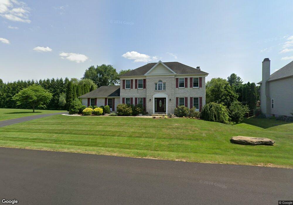 4647 Ash Dr, Nazareth, PA 18064 - photo 1