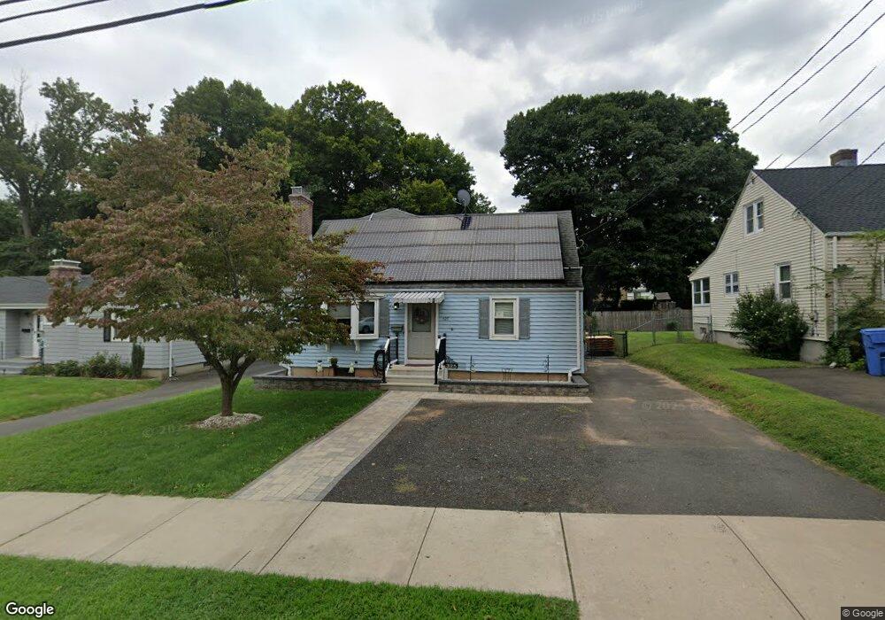 325 Glen St, New Britain, CT 06051 - photo 1