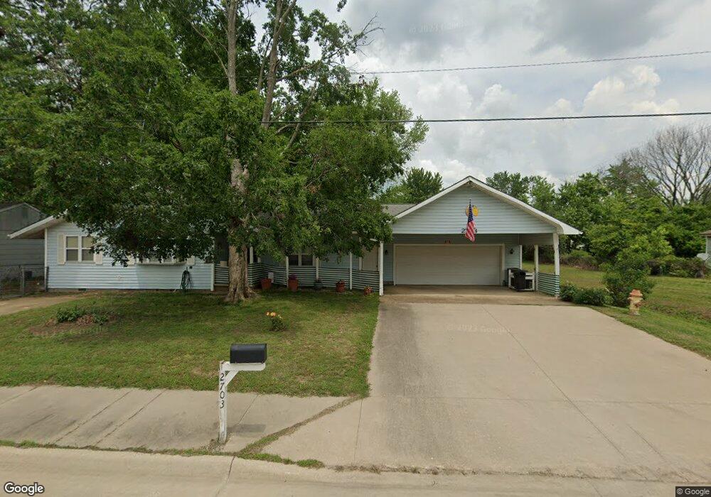 2703 Southern Ave, Parsons, KS 67357 - photo 1