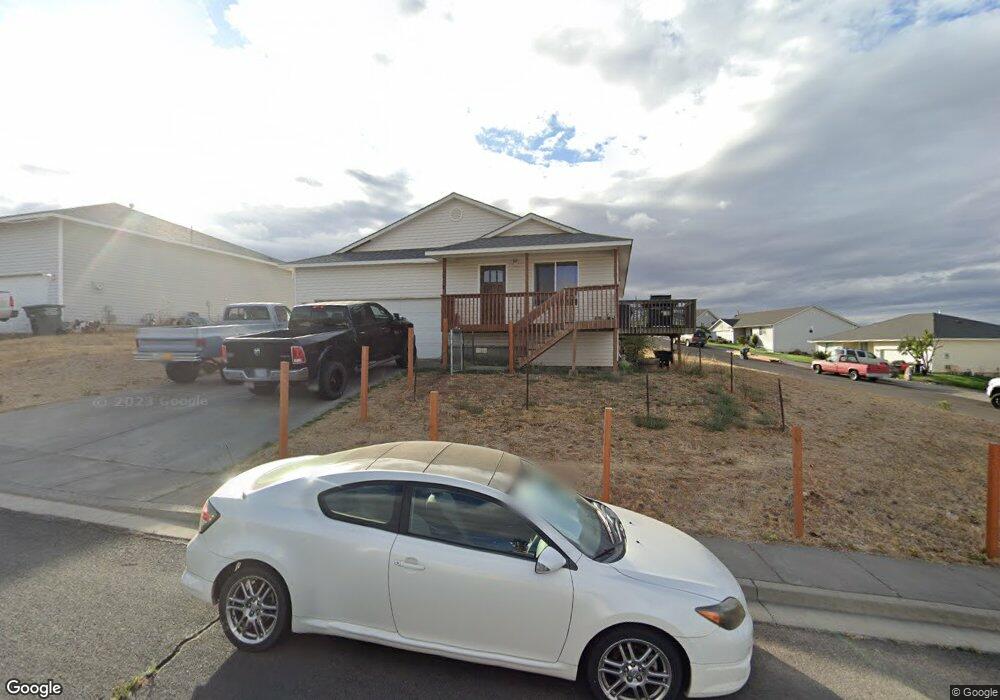 1018 SW Nye Ave, Pendleton, OR 97801 - photo 1