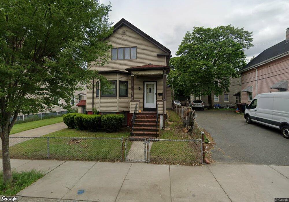 28 Oliver St, Everett, MA 02149 - photo 1