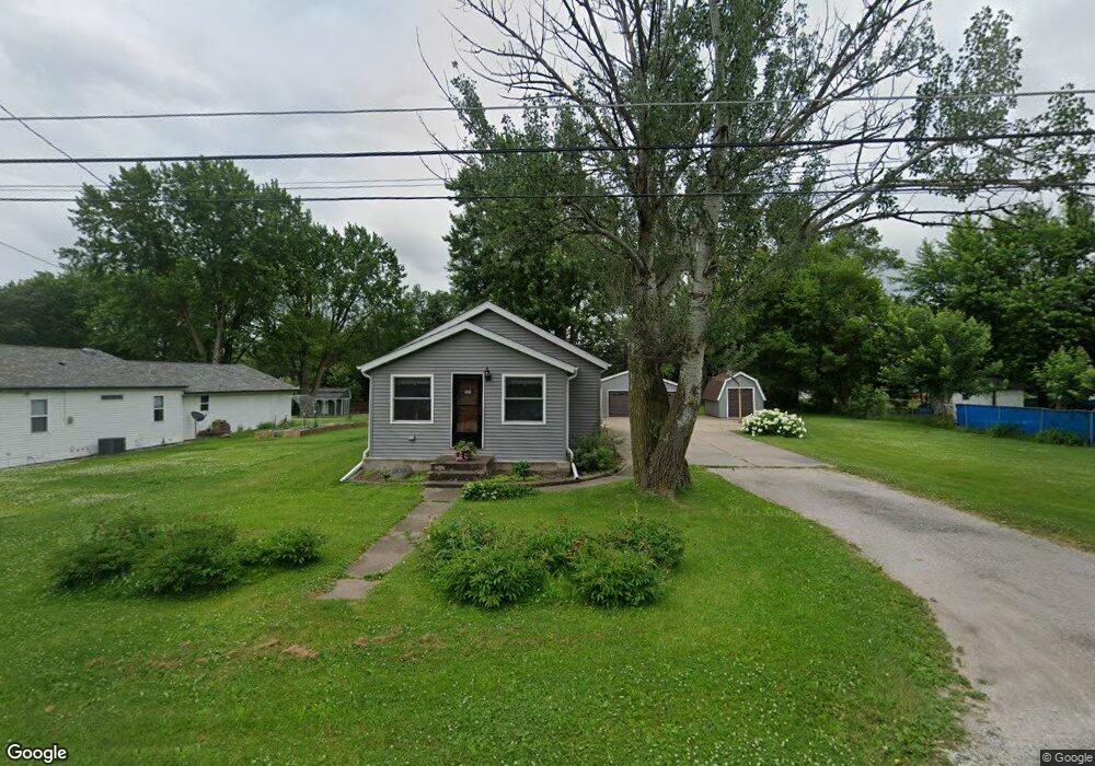 1839 W 48th St, Davenport, IA 52806 - photo 1