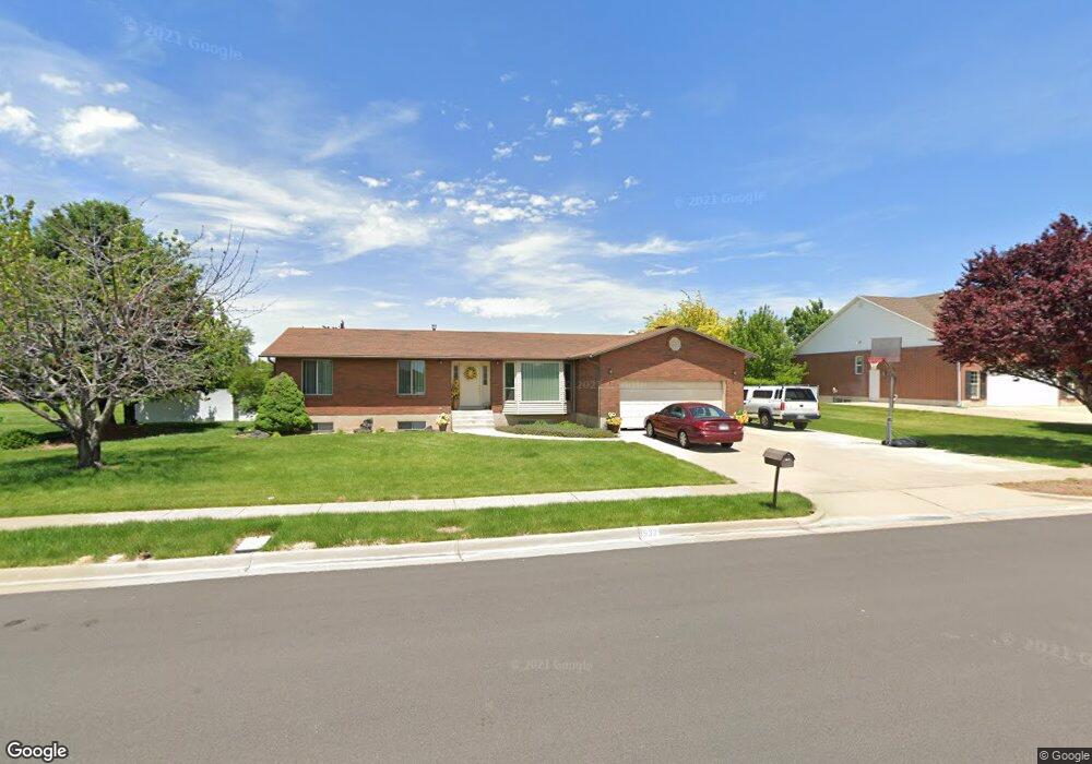 932 W 2225 S, Syracuse, UT 84075 - photo 1
