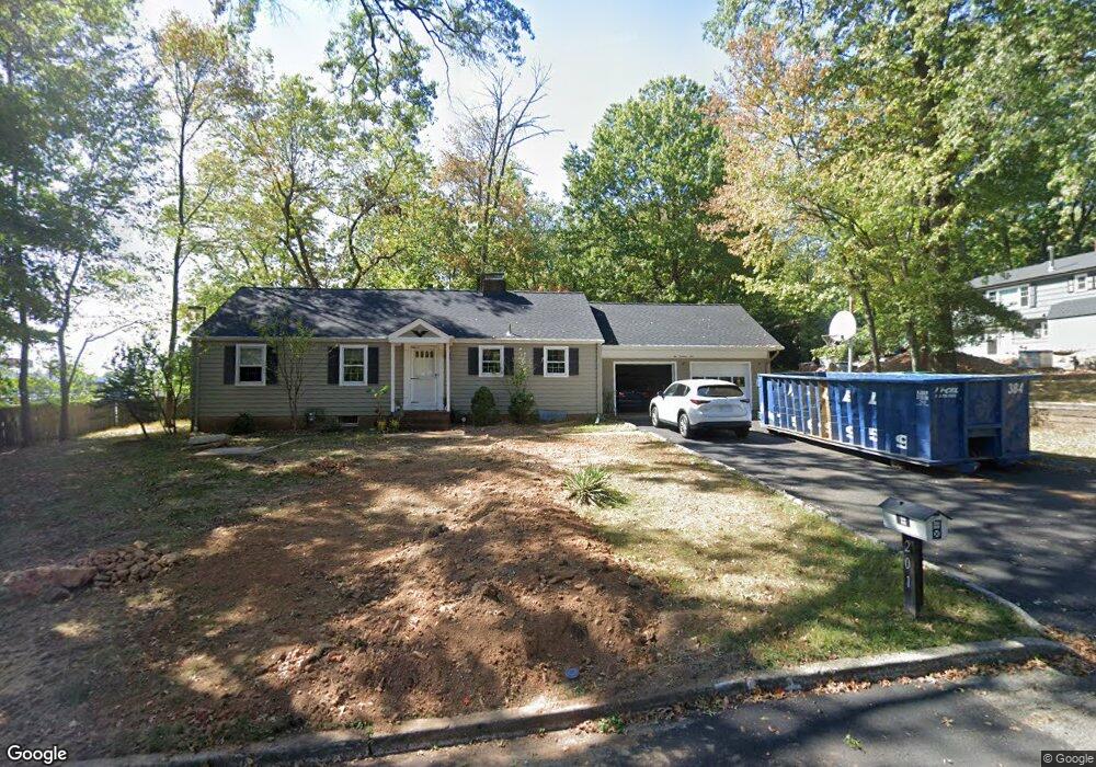 201 Jefferson Ave, Green Brook, NJ 08812 - photo 1