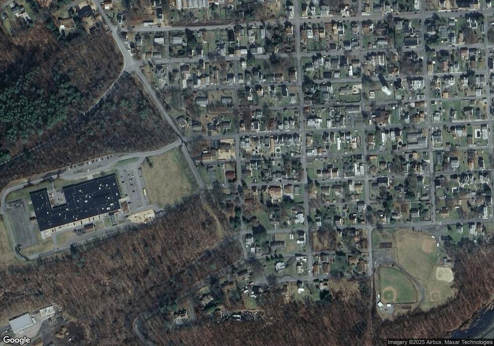 1553 W Fern St, Coal Township, PA 17866 - photo 1