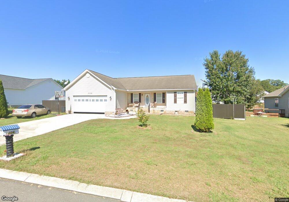 106 Brittany Ct, Chatsworth, GA 30705 - photo 1