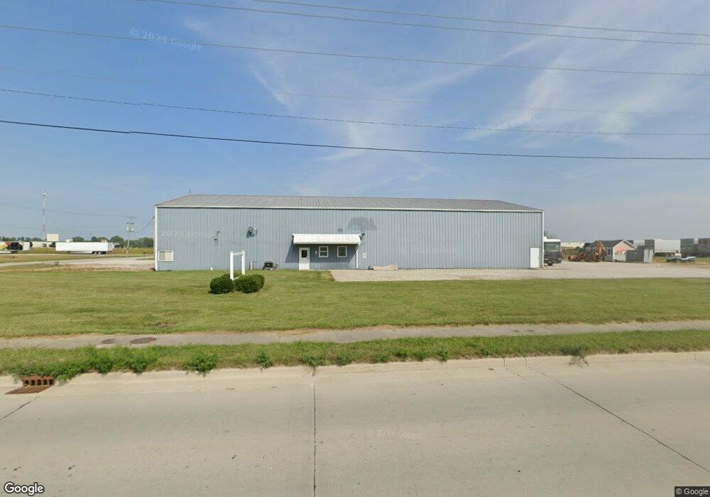 2400 S Raney St, Effingham, IL 62401 - photo 1