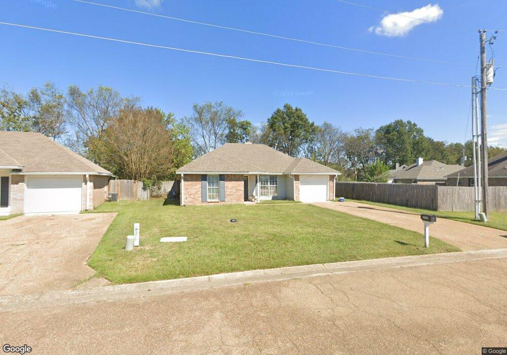 1914 Christine Dr, Byram, MS 39272 - photo 1