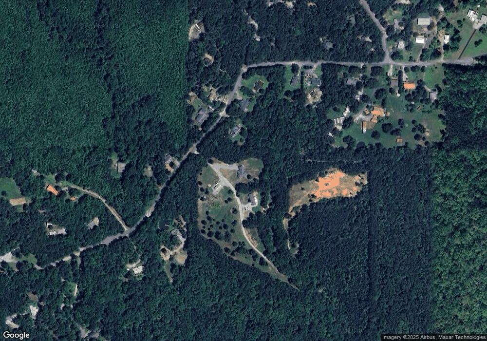 325 W Pinewood Dr E, Dahlonega, GA 30533 - photo 1