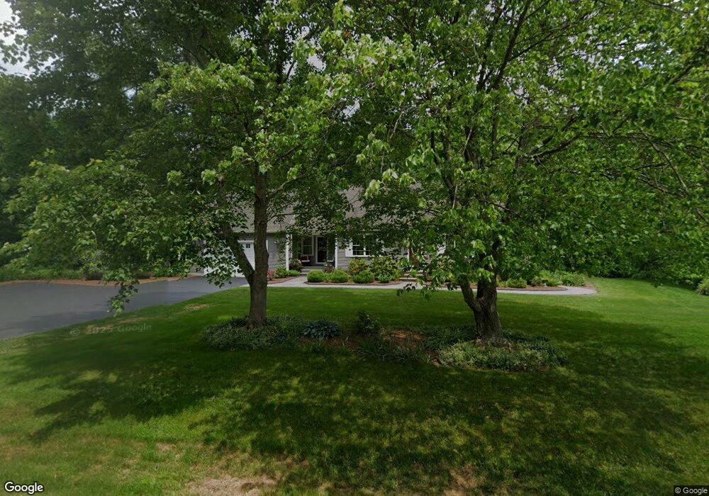 112 Chase Rd, Londonderry, NH 03053 - photo 1