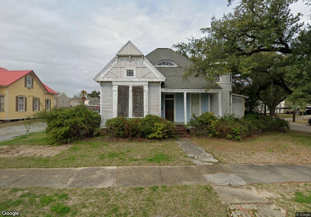 527 Division St, Lake Charles, LA 70601 - photo 1