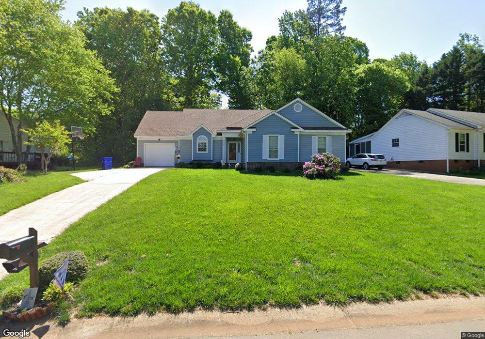 9019 Twin Trail Dr, Huntersville, NC 28078 - photo 1