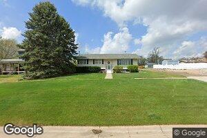 314 S Brown Ave, Clay Center, NE 68933