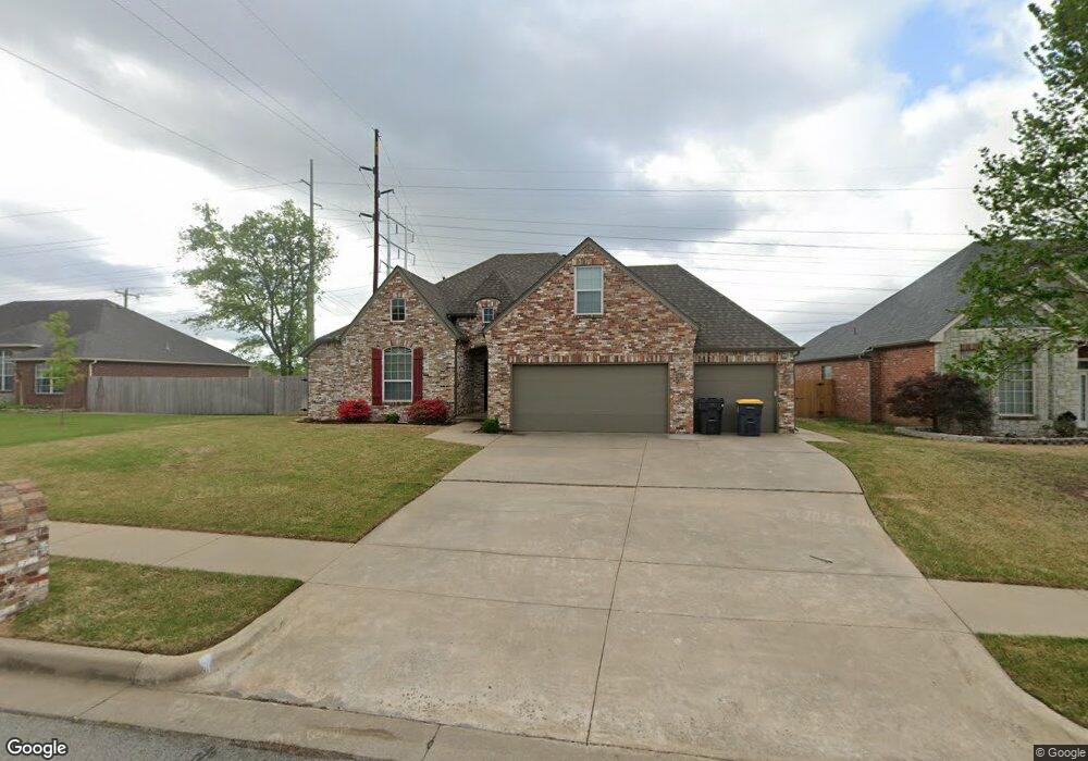 1106 W 115th Place S, Jenks, OK 74037 - photo 1