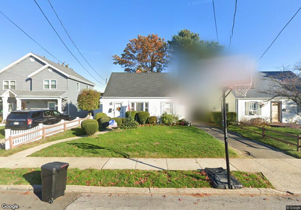 19 Horton Rd, Valley Stream, NY 11581 - photo 1