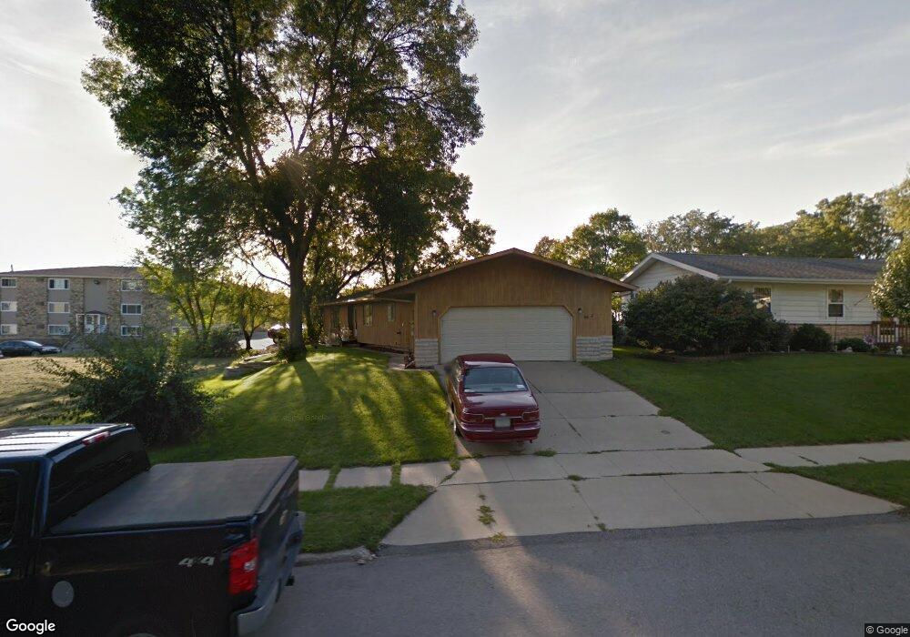 900 S 12th St, Marion, IA 52302 - photo 1