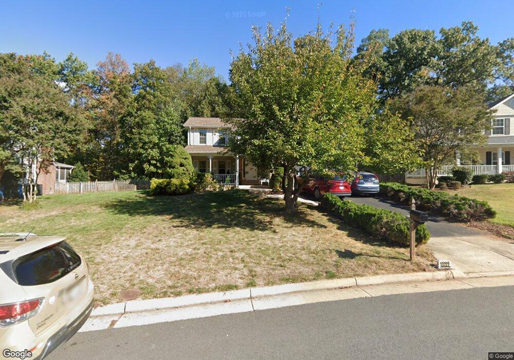 13222 Coralberry Dr, Fairfax, VA 22033 - photo 1
