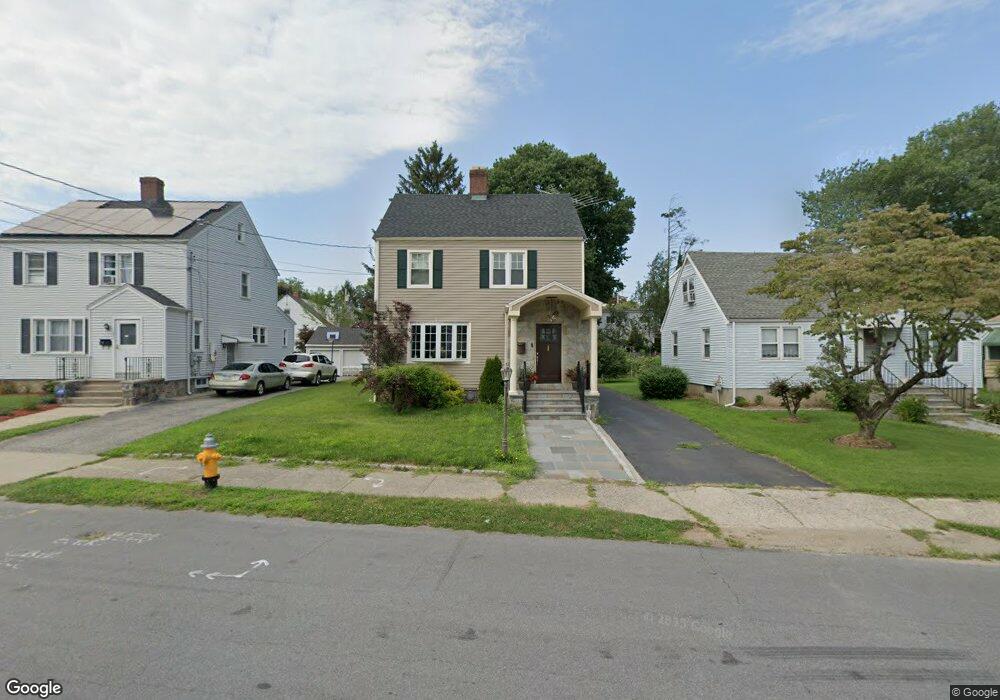 452 Westfield Ave, Bridgeport, CT 06606 - photo 1