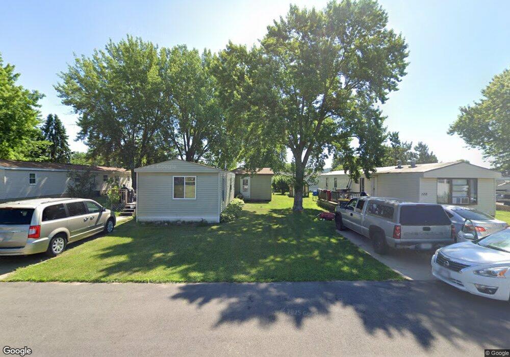 118 Queens Ct, Holmen, WI 54636 - photo 1