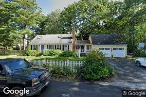 8 Bartlett Way, Falmouth, ME 04105