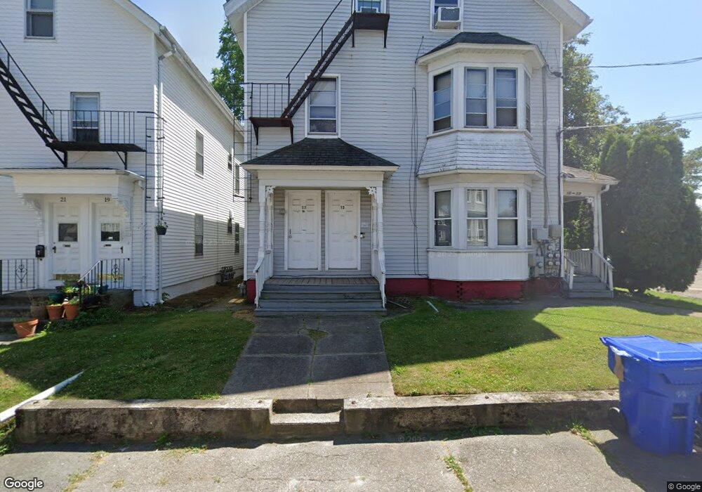 15 Angle St, Pawtucket, RI 02860 - photo 1