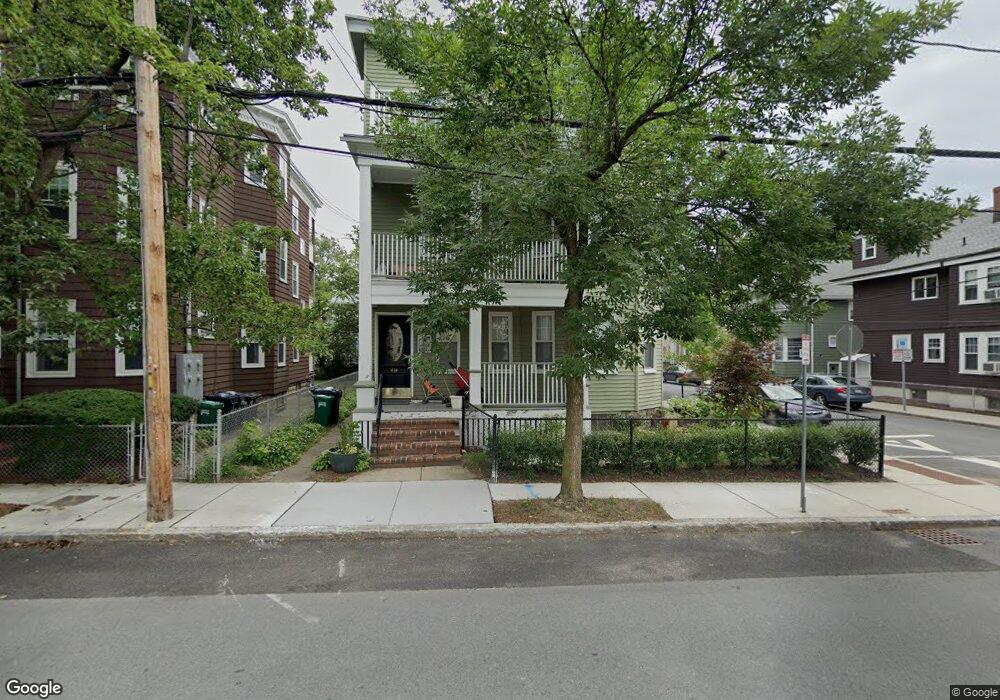 414 Walden St unit 3, Cambridge, MA 02138 - photo 1