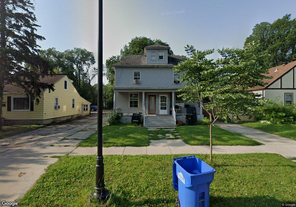 918-920 12th Ave N unit 1-2, Fargo, ND 58102 - photo 1