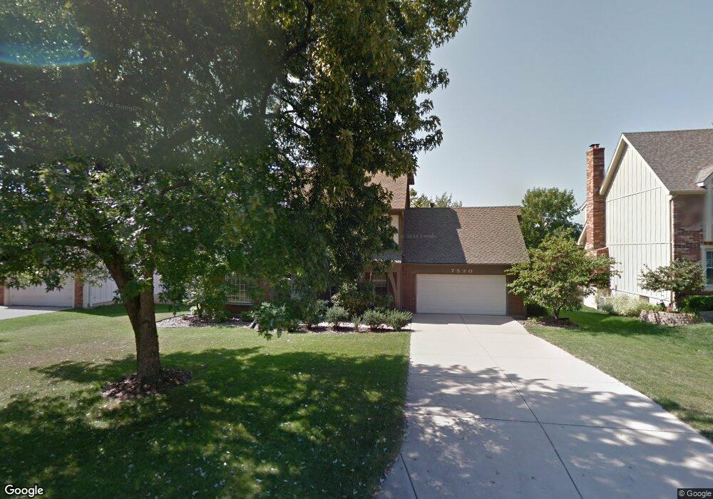 7530 Haskins St, Shawnee, KS 66216 - photo 1