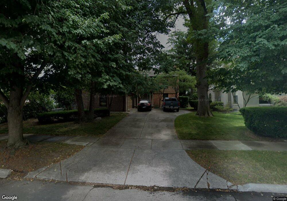 82 Cambridge Rd, Grosse Pointe Farms, MI 48236 - photo 1