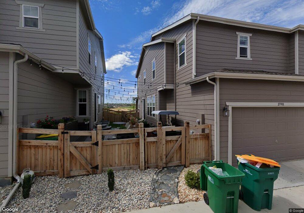 21908 E Radcliff Cir, Aurora, CO 80015 - photo 1