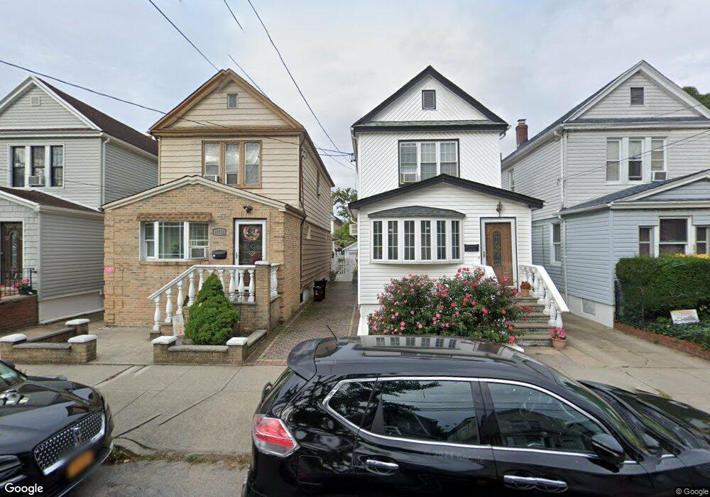 10548 87th St, Ozone Park, NY 11417 - photo 1