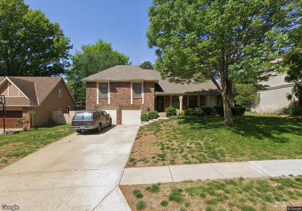 10324 Monrovia St, Lenexa, KS 66215 - photo 1