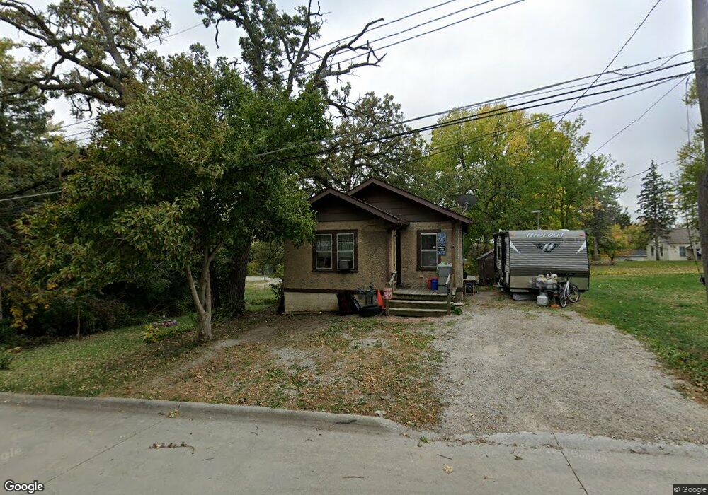 307 S 15th Ave W, Newton, IA 50208 - photo 1