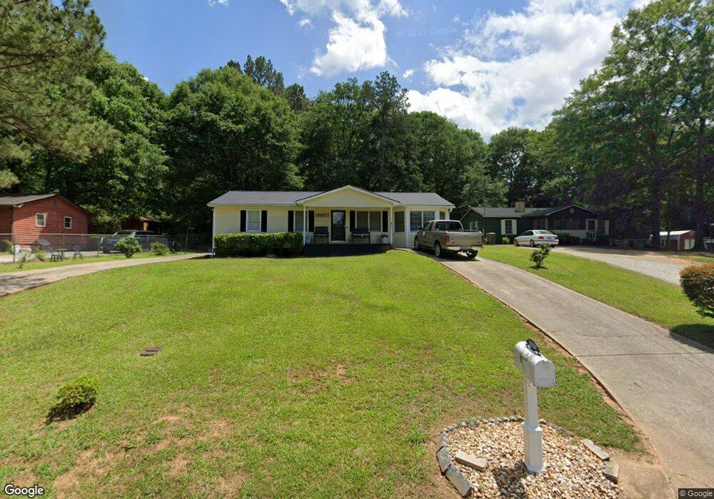 114 Robert Hendrix Dr, Carrollton, GA 30117 - photo 1