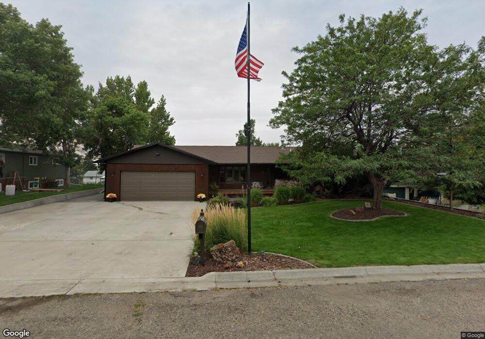 1636 10th St W, Havre, MT 59501 - photo 1