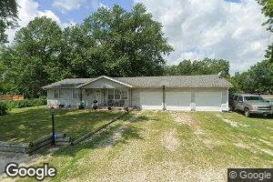 102 Walnut St, Perry, KS 66073