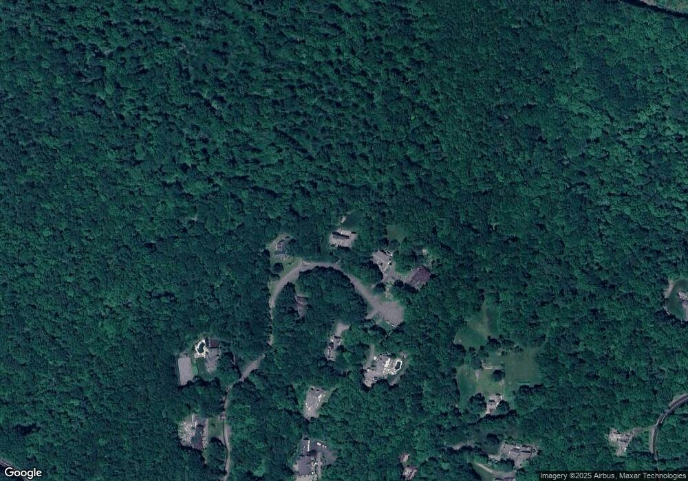 135 Ridge Rd, Glastonbury, CT 06033 - photo 1