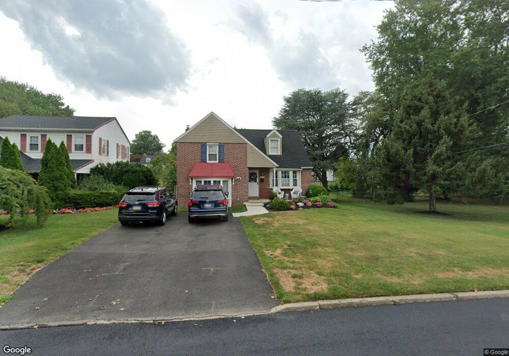 2538 Fernwood Ave, Abington, PA 19001 - photo 1