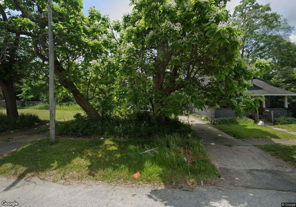 1640 Montana Ave, Flint, MI 48506 - photo 1