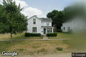 301 S 3rd Ave, Forreston, IL 61030