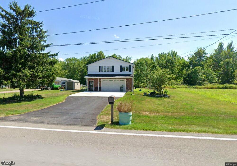 2788 Homeyer Rd, North Tonawanda, NY 14120 - photo 1