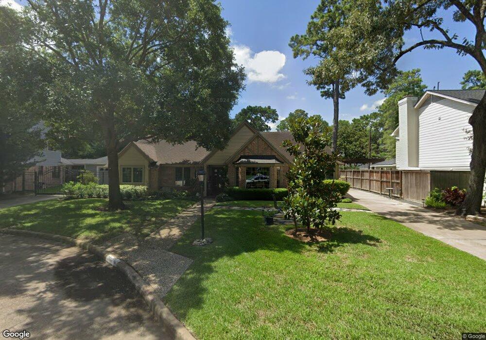 13607 Kingsride Ln, Houston, TX 77079 - photo 1