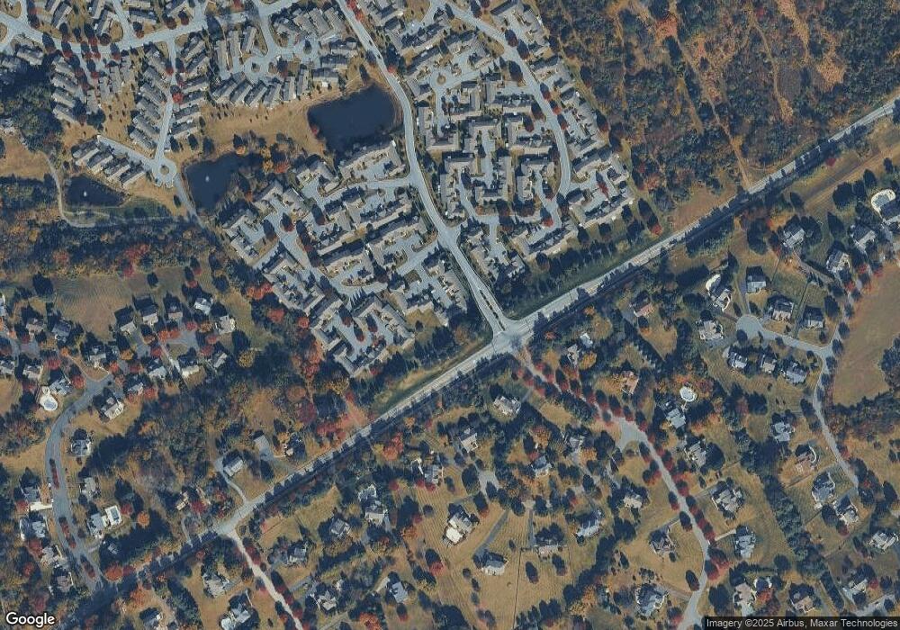 5 W Hunt Master Hollow unit 131, Glen Mills, PA 19342 - photo 1