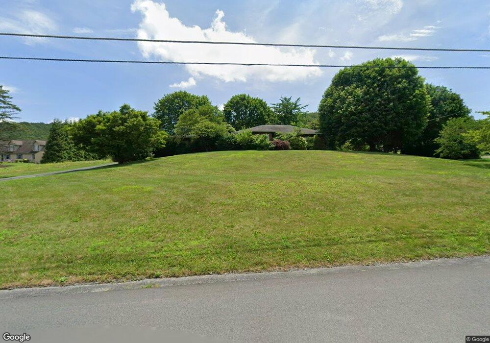 82 Mill Dr, Tamaqua, PA 18252 - photo 1