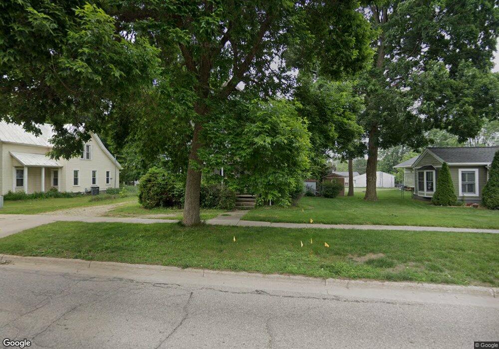 321 E Superior St, Wayland, MI 49348 - photo 1